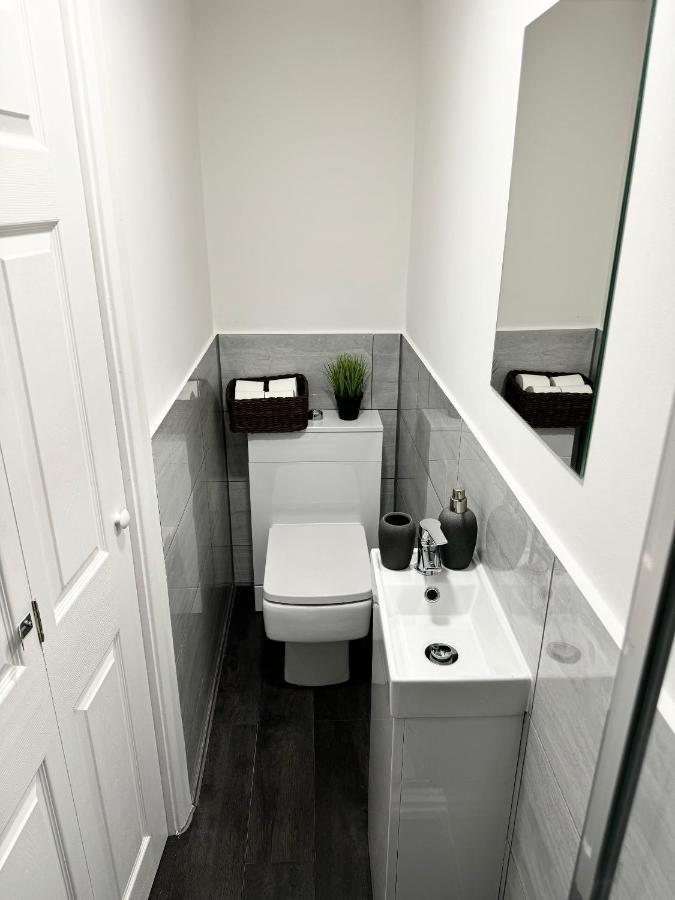 Twickenham Apartments By Charles تدينغتون المظهر الخارجي الصورة