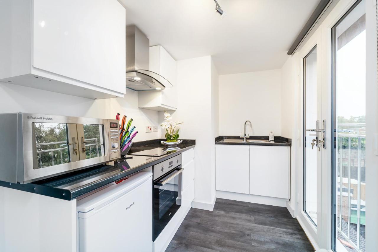 Twickenham Apartments By Charles تدينغتون المظهر الخارجي الصورة